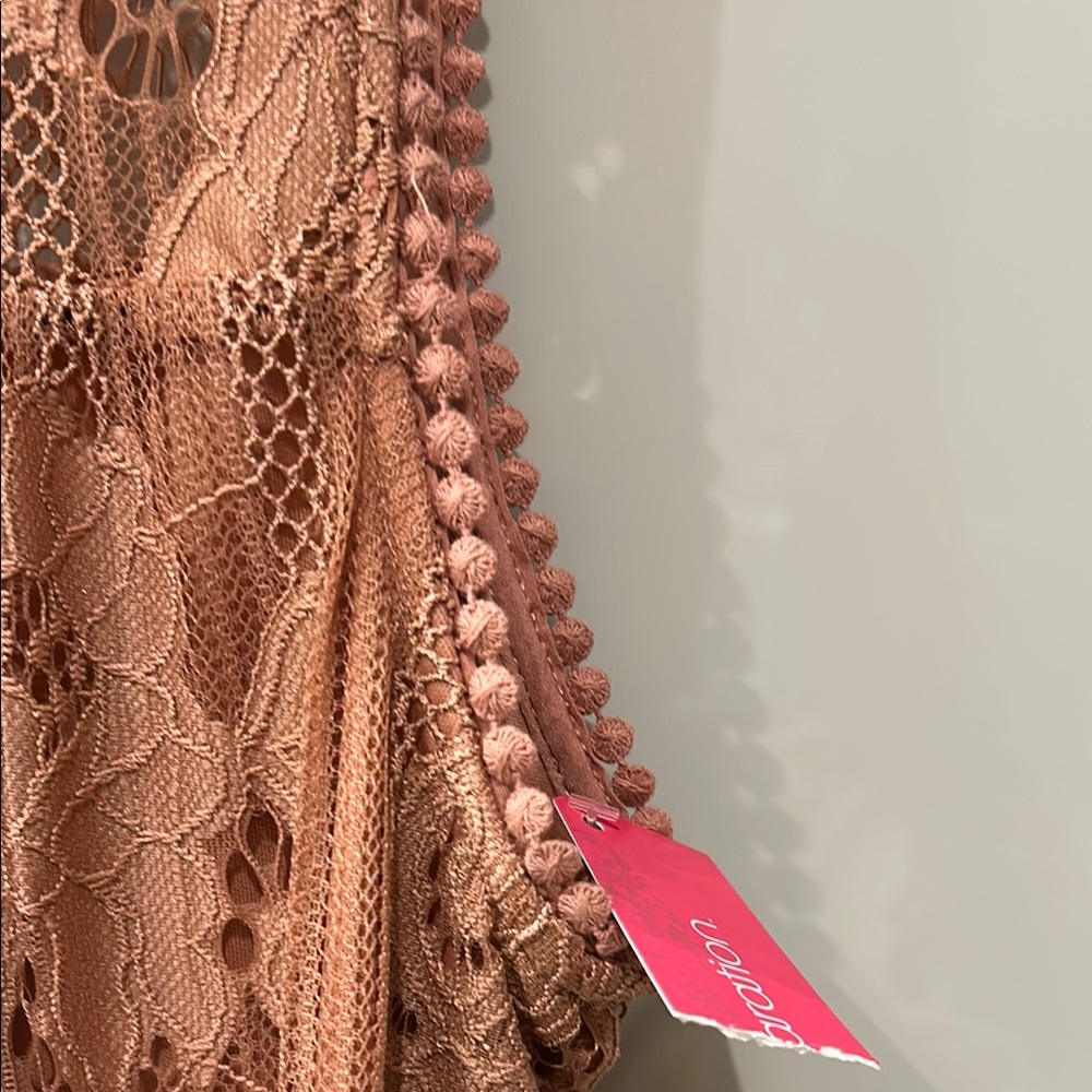 XHILIRATION PERFECT Summer Pink Lace Sleeveless Mini Sundress - Picture 8 of 14